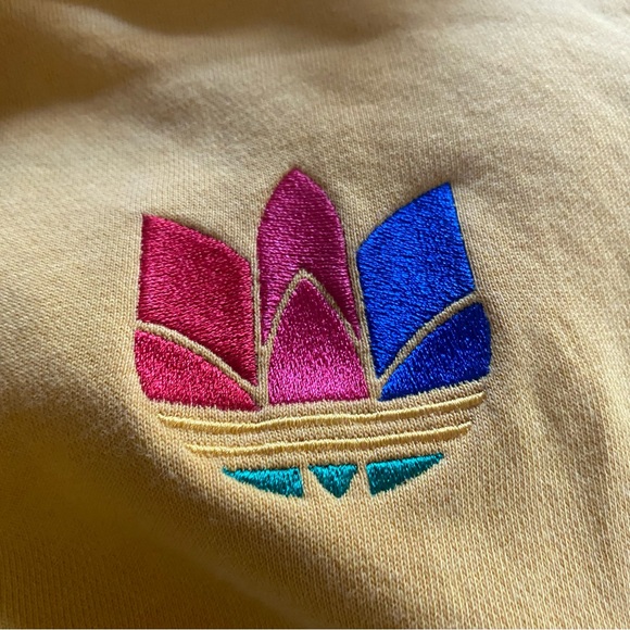 Adidas hoodie sweater size Large (B59) - Picture 4 of 6